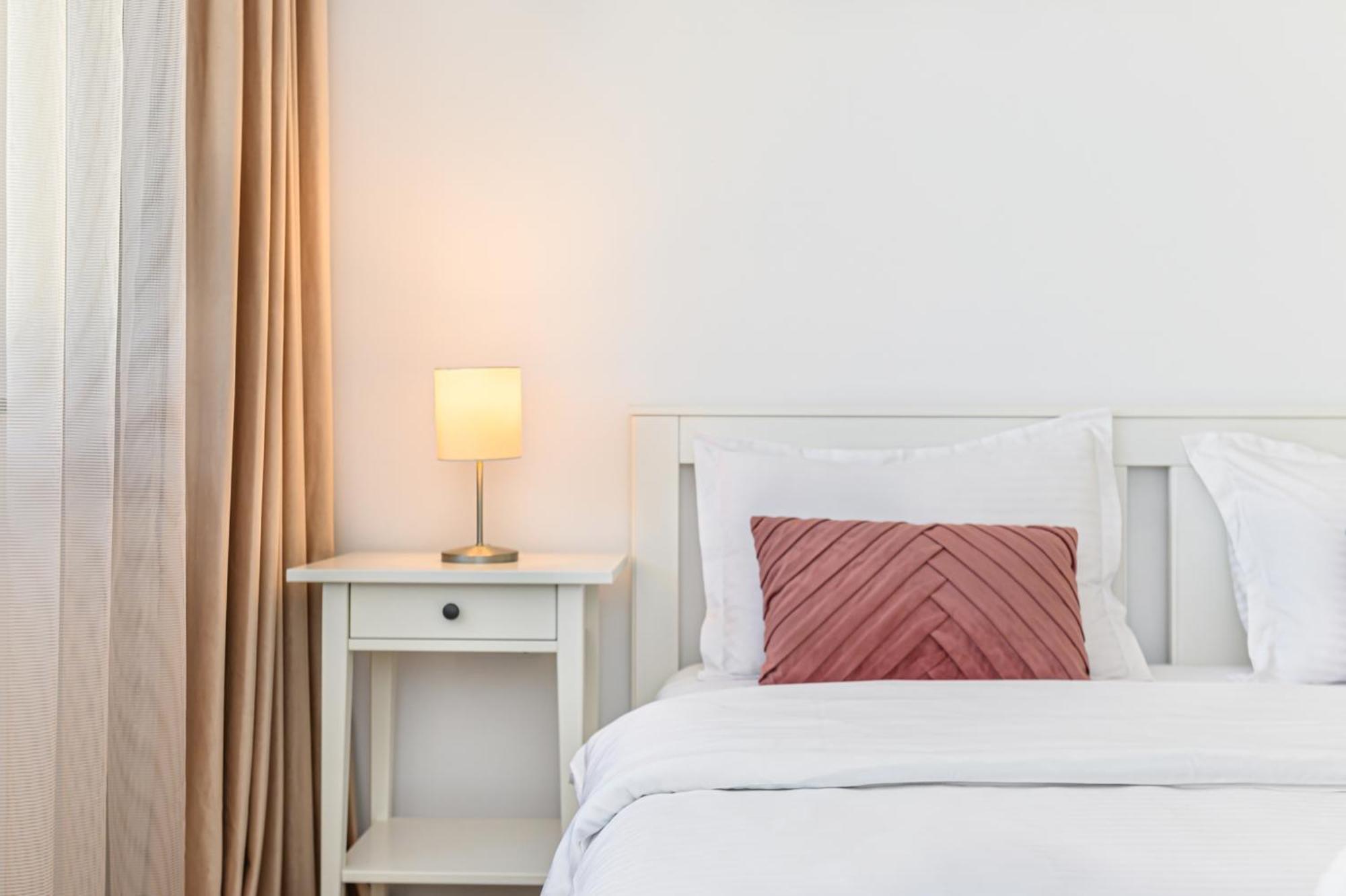 Jad - Luxury 3 Rooms & 2 Rooms Apartments In Kasper, Near Coresi Mall Brasov Exterior photo