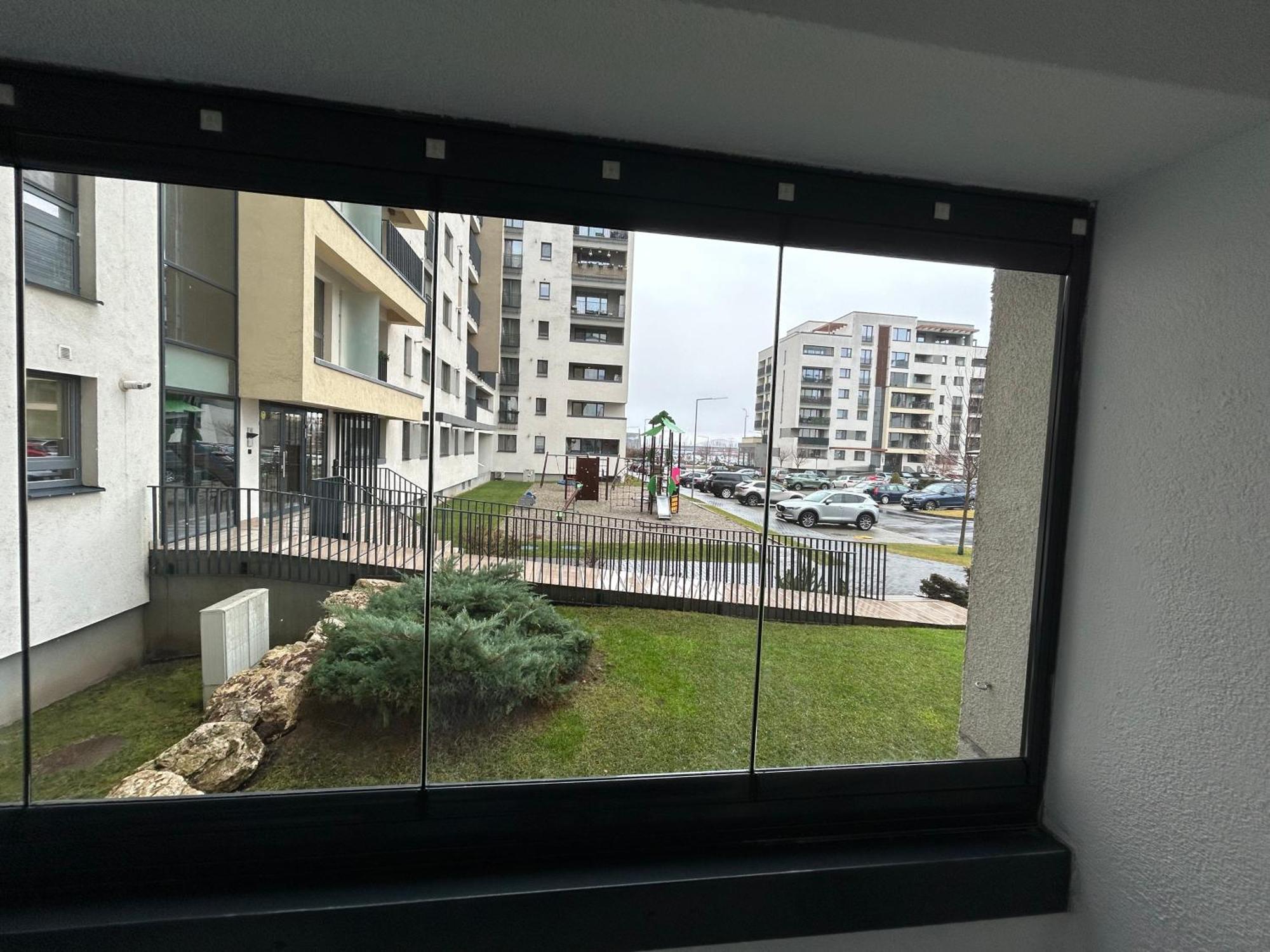 Jad - Luxury 3 Rooms & 2 Rooms Apartments In Kasper, Near Coresi Mall Brasov Exterior photo